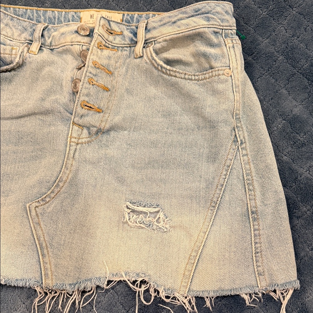 We The Free Light Blue Distressed Mini Skirt - Picture 4 of 7